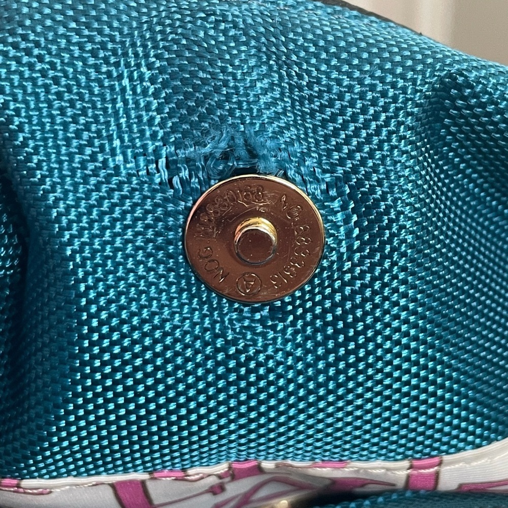 JPK Paris 75 aquamarine or blue nylon hobo bucket shoulder bag with gold-tone - Picture 7 of 8